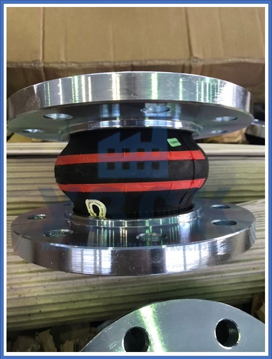 компенсатор резиновый фланцевый в Чите